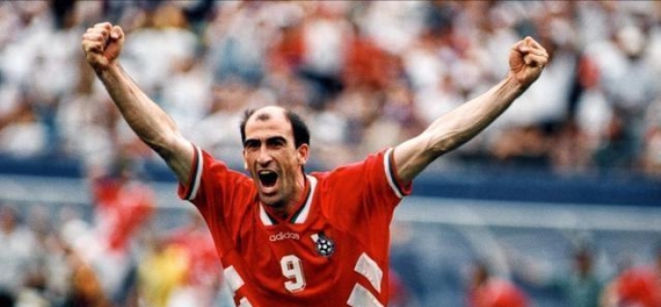 保加利亚队惊艳出线，备受关注地将在国际足球赛场上争夺荣誉的简单介绍