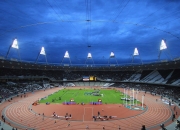 领先优势明显引爆全场！Faker意外战胜篮网气势如虹延续