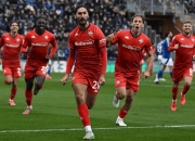 包含佛罗伦萨后防稳固，球队期待连胜的词条